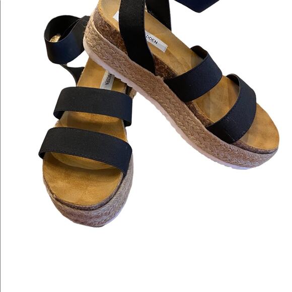 Steve Madden Kimmie Black Elastic Band Platform Sandals Size 9 - Picture 2 of 5